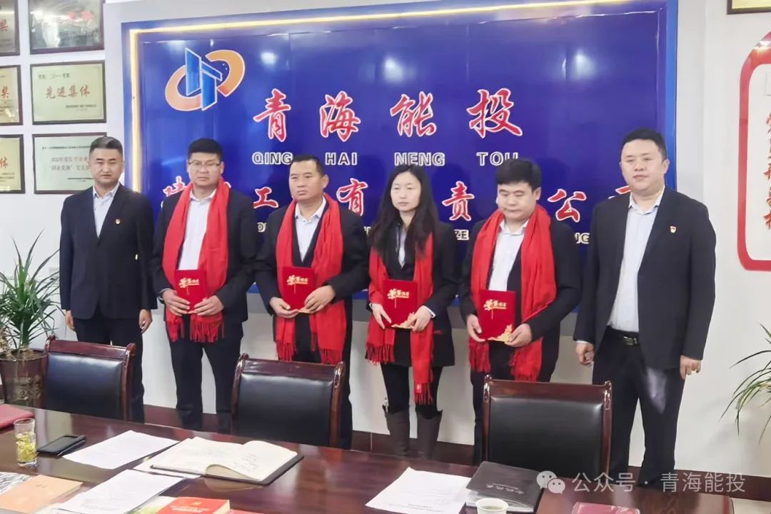 1739157545913686.jpg 3.jpg